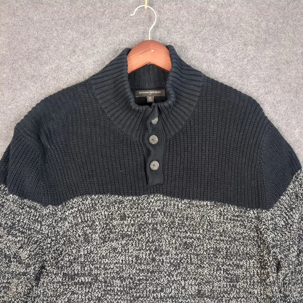 Banana Republic Mens XL Navy Blue Marled Colorblock Mock Neck Button‎ Sweater